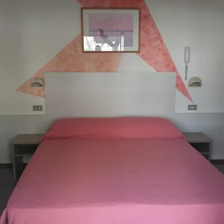 Alevon Hotel 3*