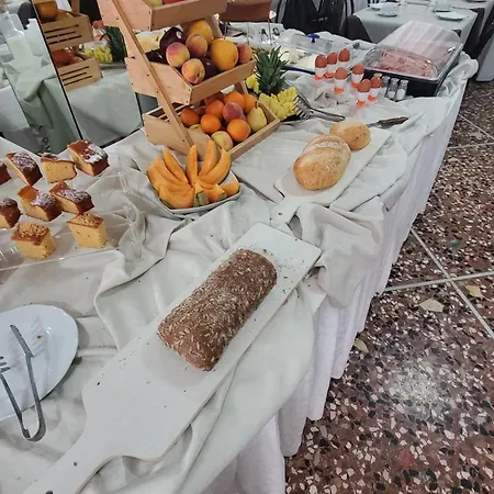 Otel Alevon 3*