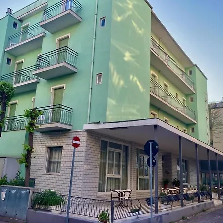 Otel Alevon 3*
