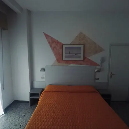 Alevon Otel 3*