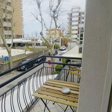 Отель Alevon 3*